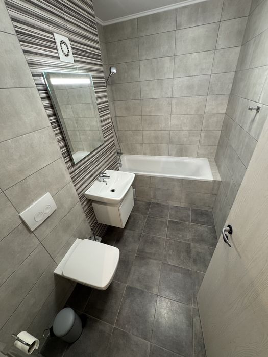 Inchiriez Apartament 2 camere Maurer