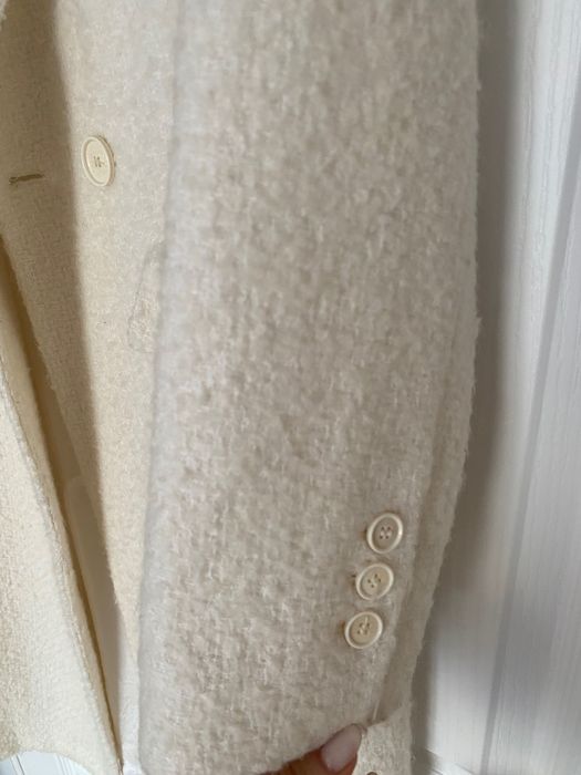 Palton Zara xs material boucle cream