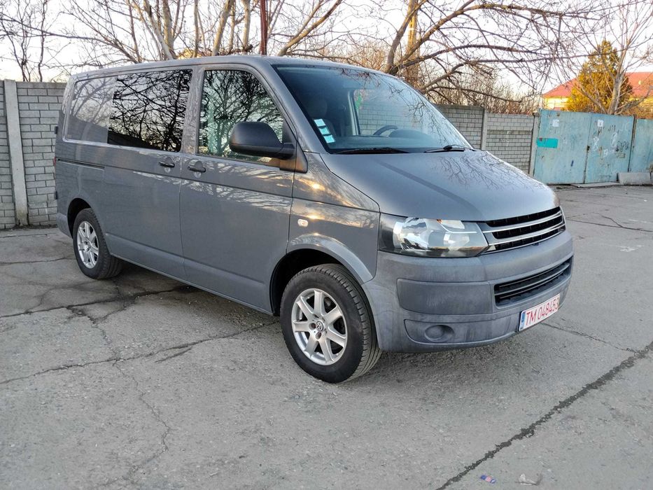 VOLKSWAGEN Transporter 2011 — imagine 2