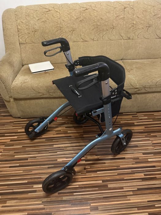 Cadru rulant din aluminiu cu suspensie batrani dizabilitati (ca nou)