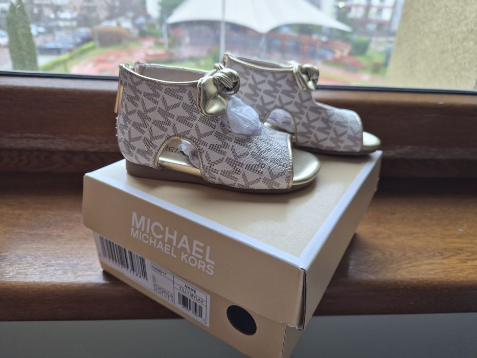 Детски сандали Майкъл корс