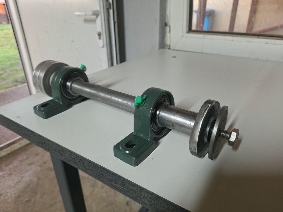 Ax       circular
