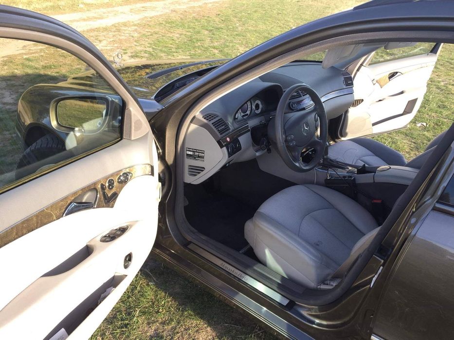 Mercedes e220 w211
