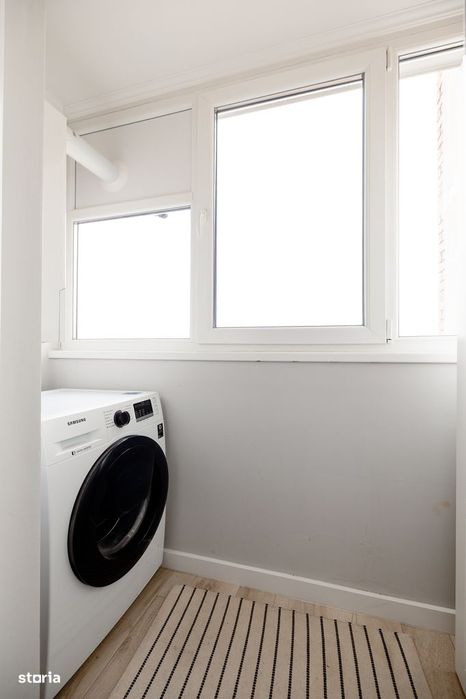 Apartament 3 camere, etaj 7, decomandat, termoteca - Zona Bancilor