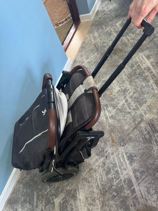 Коляска детская в отлично состояние