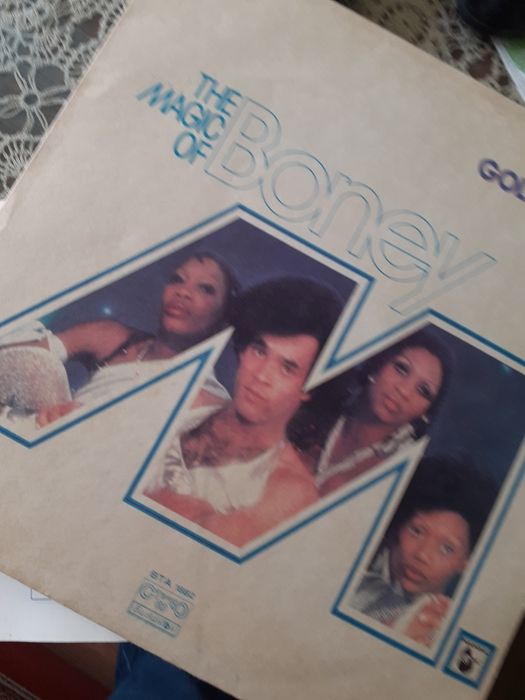 Продавам грамофонни плочи