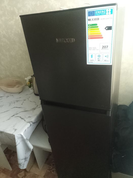 Продам холодильник новый