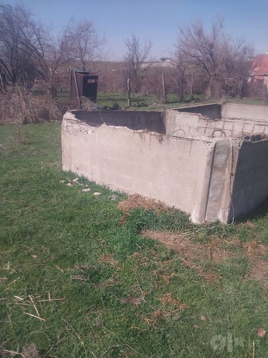 Продаю дачу юкоры чирчик посёлок курсай  6соток земли