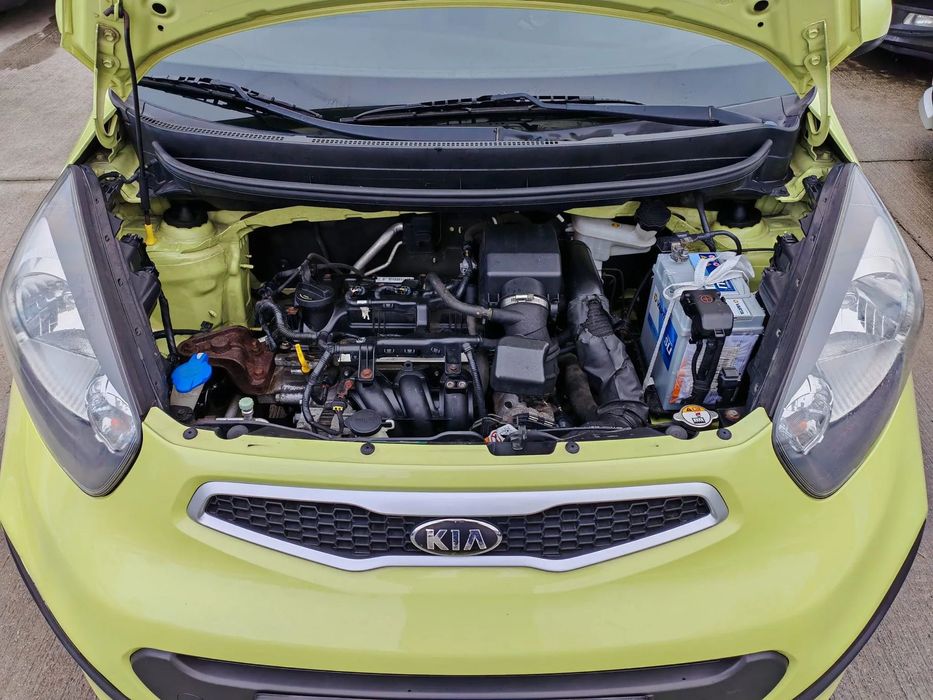 Kia Picanto Kia Picanto 1.0i // Vindem in Rate Avans Zero cu Buletinul //