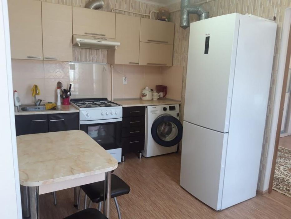 Продам два дома на одном участке