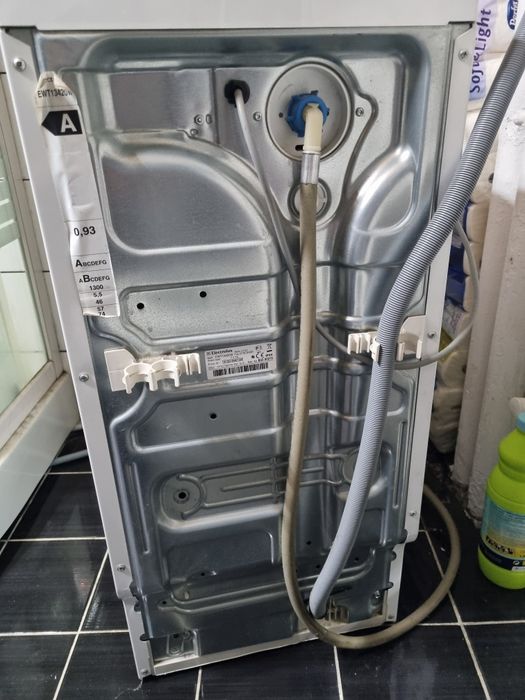 Masina de spalat haine Electrolux Inspire cu deschidere verticala