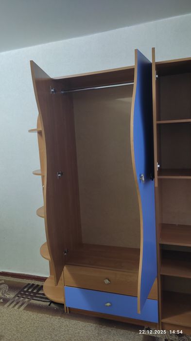 Мебель в детскую комнату