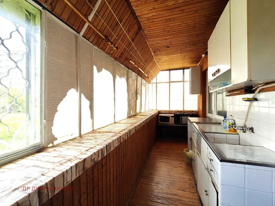Продава се Двустаен апартамент в Варна, Владислав Варненчик - 72 кв.м за 1020 €/кв.м - Снимка #4
