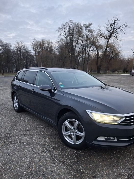 Vând Volkswagen Passat B8