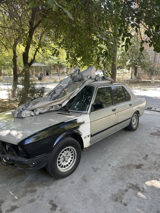 Продается бмв е28 м30б30 не находу нужно сделать электрику