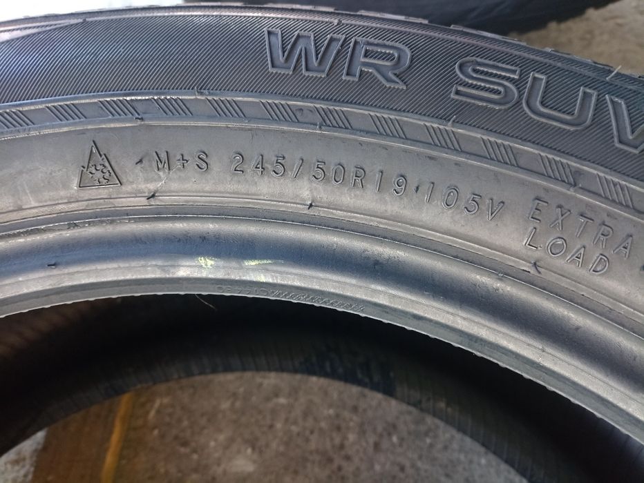 2 anvelope de iarna ca si noi Nokian 245/50 R19 dot 0320