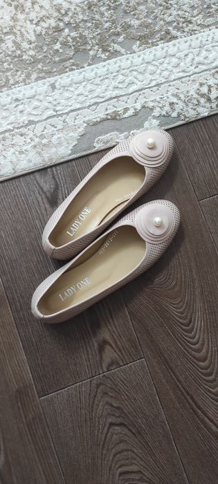 Женские кожаные балетки