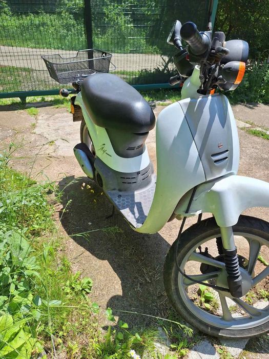 Скутер Honda Sky 50 cc – Изрядни документи | Легендарно японско качество