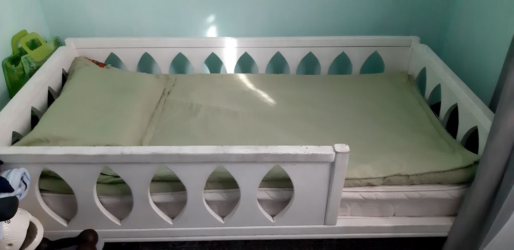 Продаётся детская  кровать