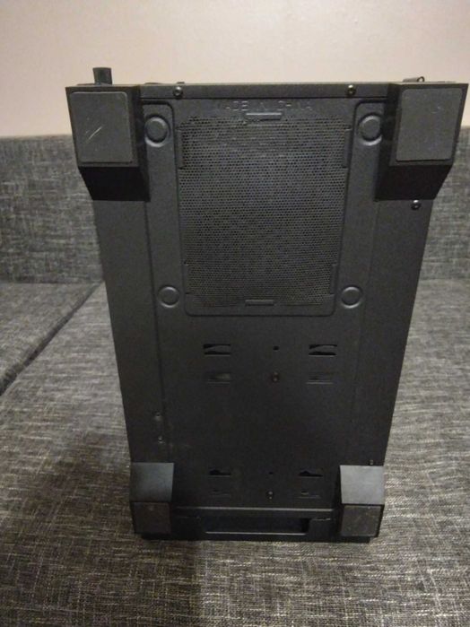 Кутия за компютър Thermaltake S100 TG Micro-ATX