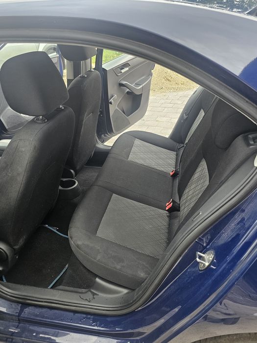 Vând Seat Toledo