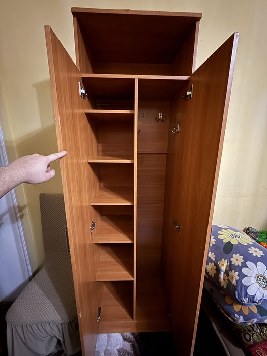 Шкаф, в хорошем состоянии