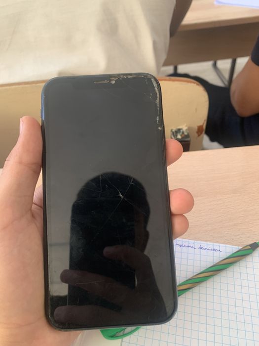 Айфон Хр продам цена договор