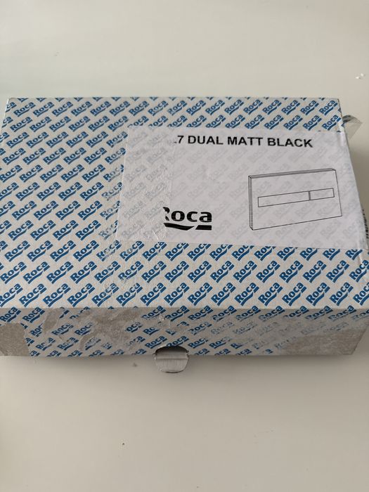 Бутон за вграждане тоалетна Roca matt black