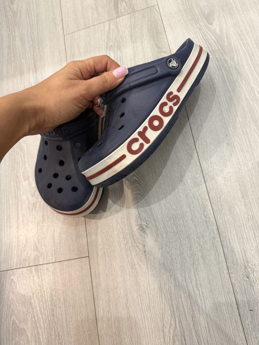 Продам crocs оригинал