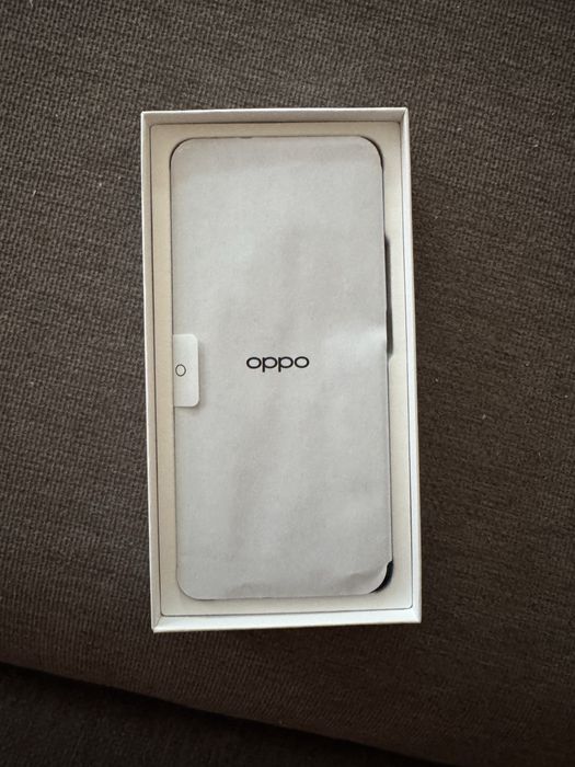 OPPO Reno13 F 5G нов