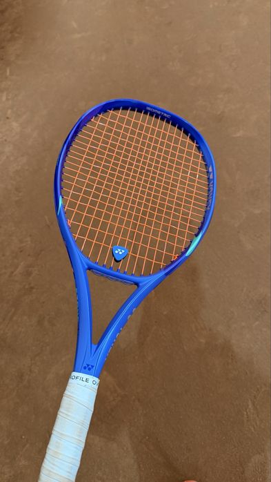 Yonex Ezone 100 L4