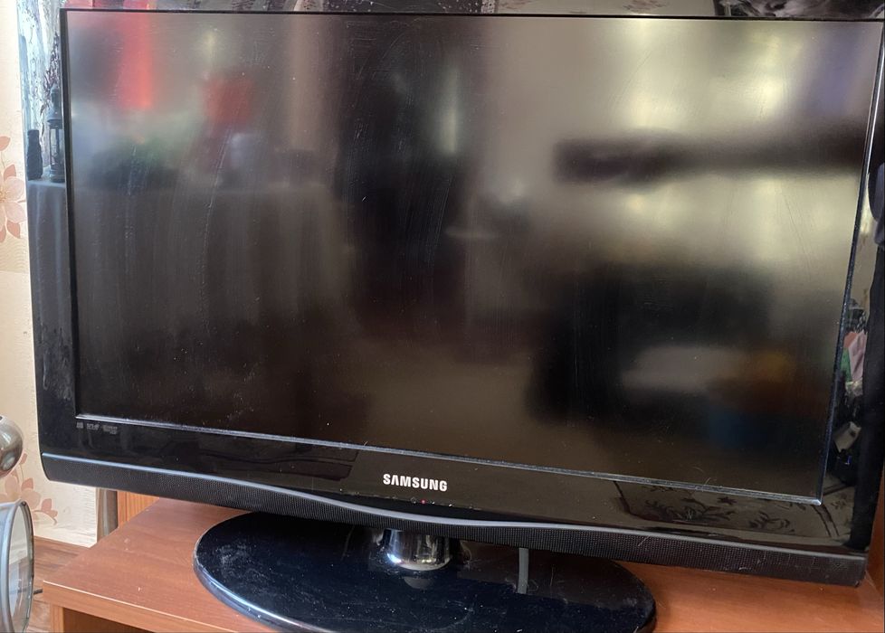 Телевизор Samsung