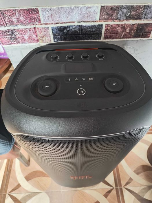 Jbl partibox 1100