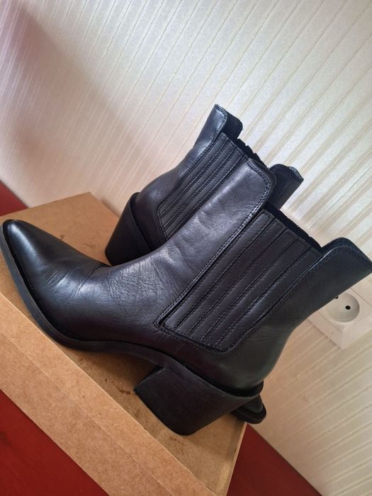 Полусапожки Zara Spain 38p