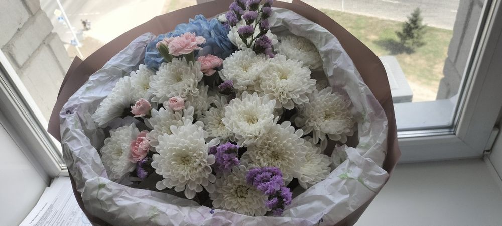 Букеты цветов поздравительные