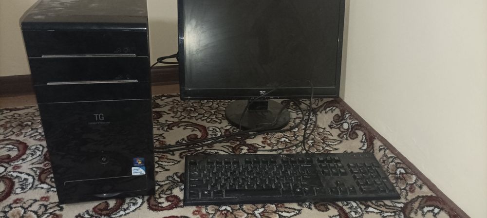 Domashniy kompyuter sotiladi