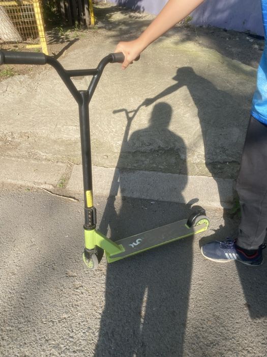 Самокат трюковый