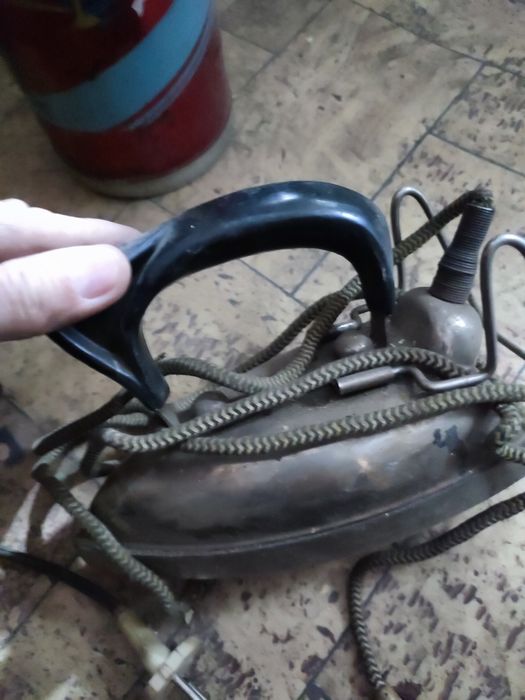 Продам утюги. СССР