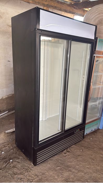 Витринные холодильники