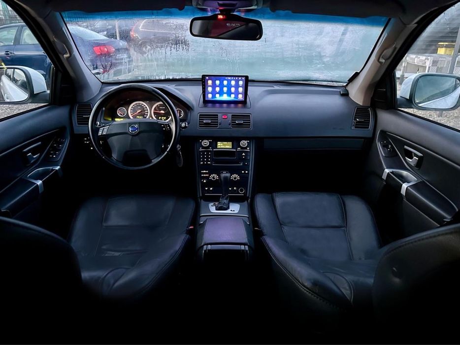 Volvo XC90 Automat 2011 Euro5 4x4 •7Locuri• Navigatie GARANTIE