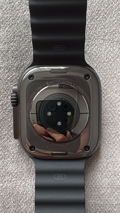 Apple watch Ultra 3, 49 mm