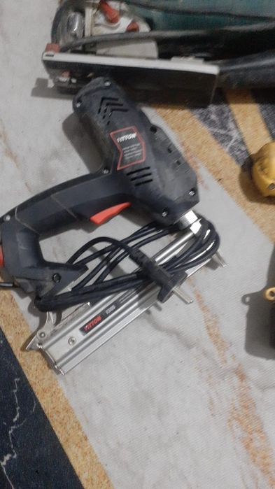 Продам лобзик и шрупаверт