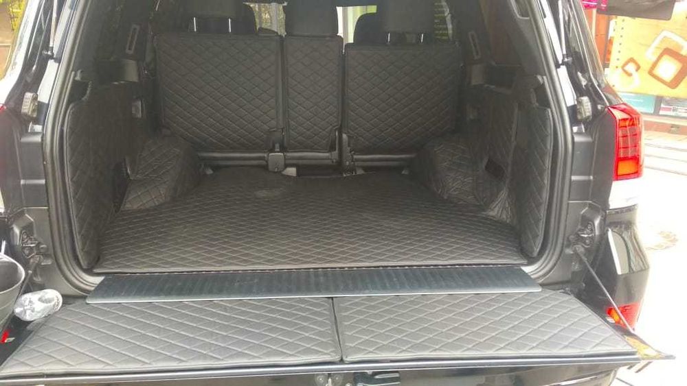 3D полики / коврики в багажник