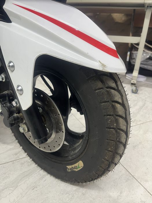 Продам скутер 2022 года