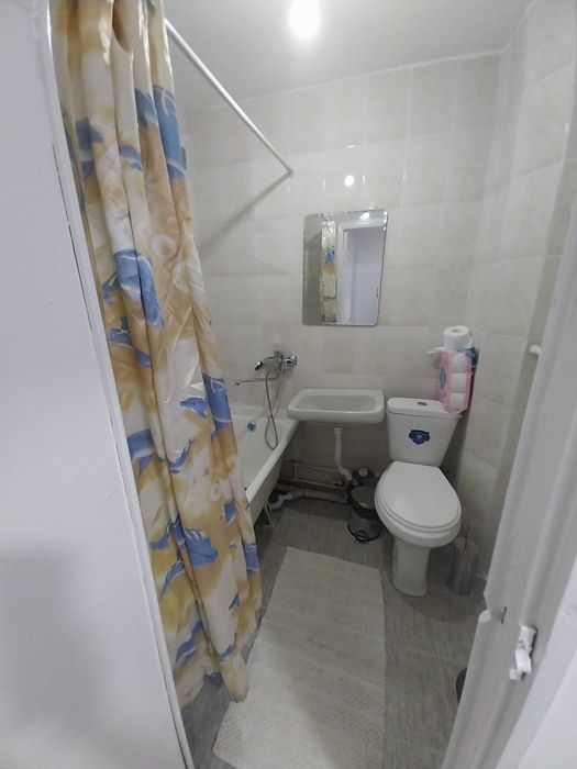 Янги Тошми, медгородок Ходжаевада 1,2/3/5,келишилади,хамма нарсаси б/н