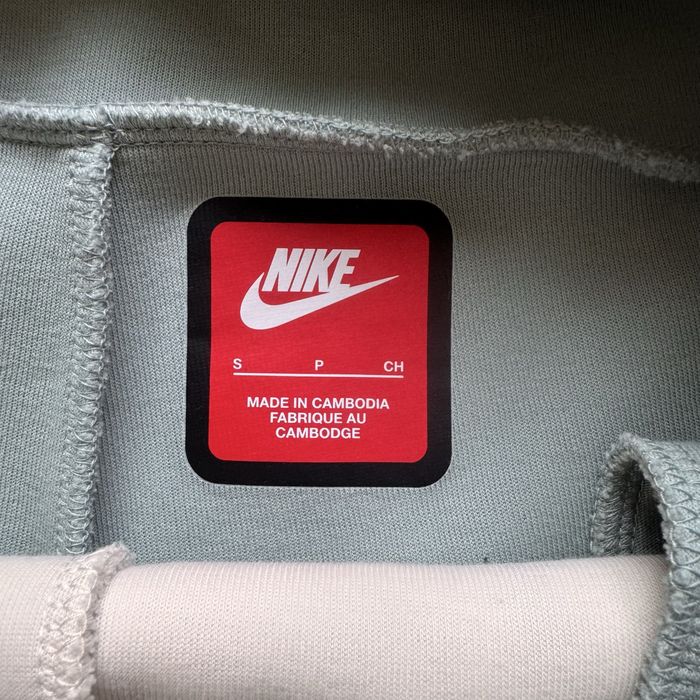 брюки tech fleece