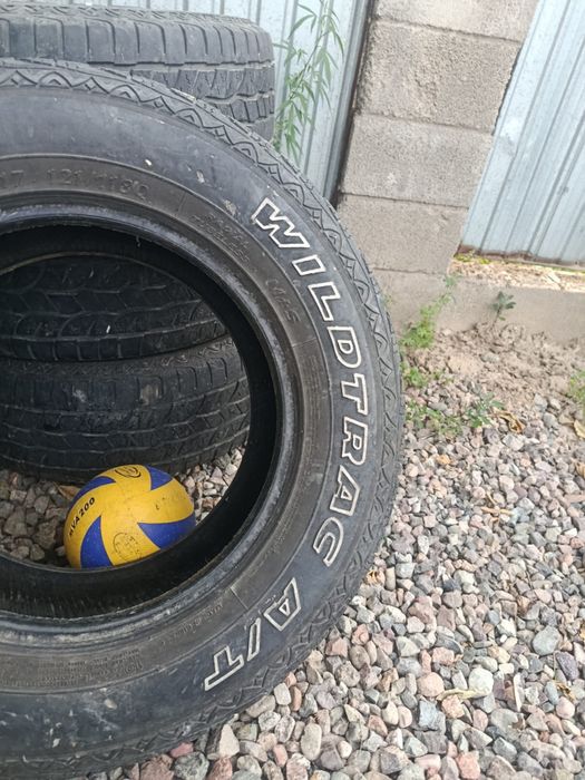 Продам резину WILDTRAC