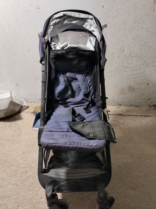 Десткий коляска бу  можно купить ред