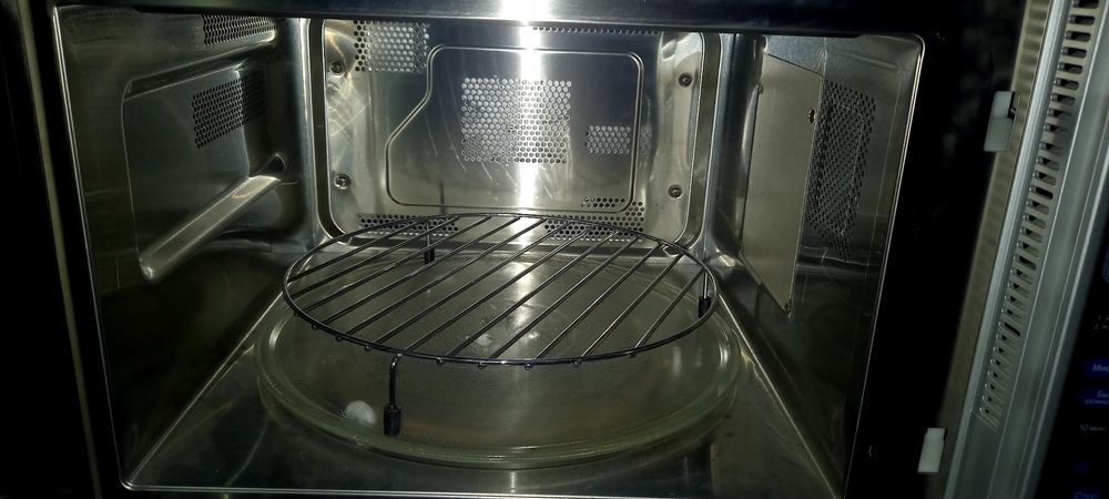 Микроволновая печь