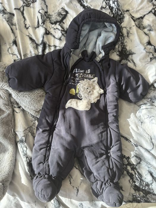 Космонавти за новородено